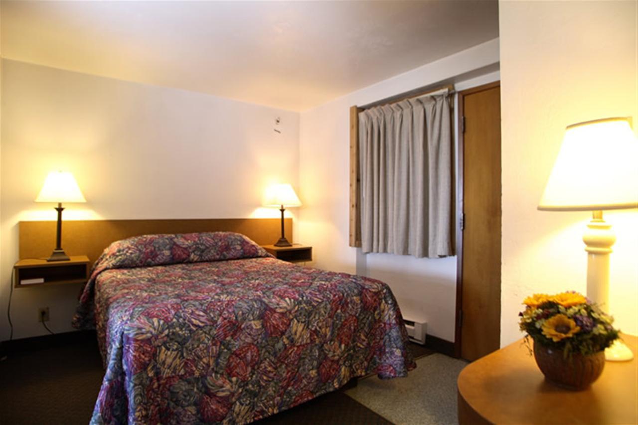 Sandpiper Beach Resort Pacific Beach Buitenkant foto