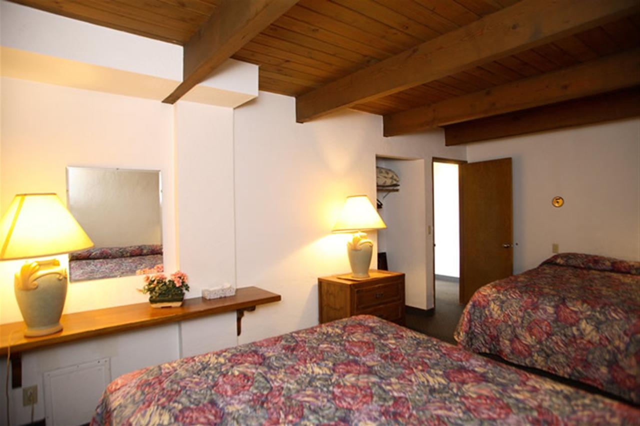 Sandpiper Beach Resort Pacific Beach Buitenkant foto